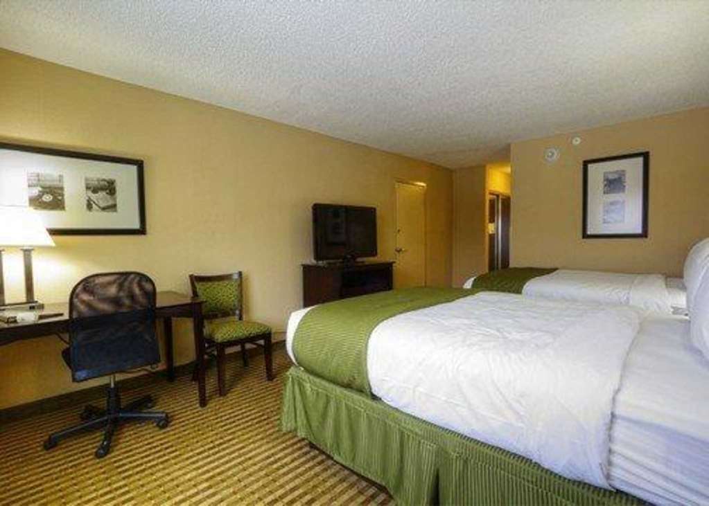 Clarion Hotel Beachwood-Cleveland Quarto foto